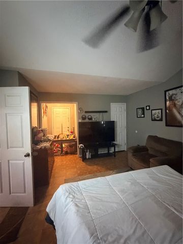 200 County Road 3211, Orange Grove, TX 78372