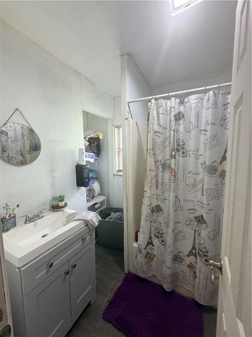 200 County Road 3211, Orange Grove, TX 78372
