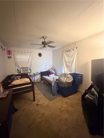 200 County Road 3211, Orange Grove, TX 78372