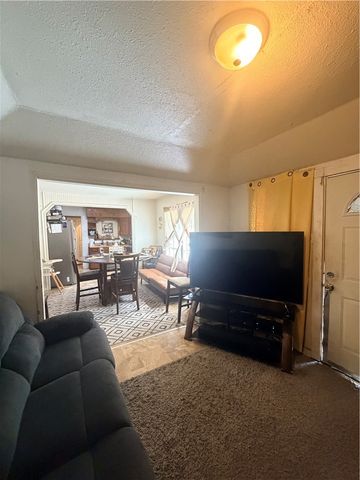 200 County Road 3211, Orange Grove, TX 78372