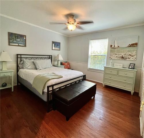 3329 10th Street SW, Vero Beach, FL 32968