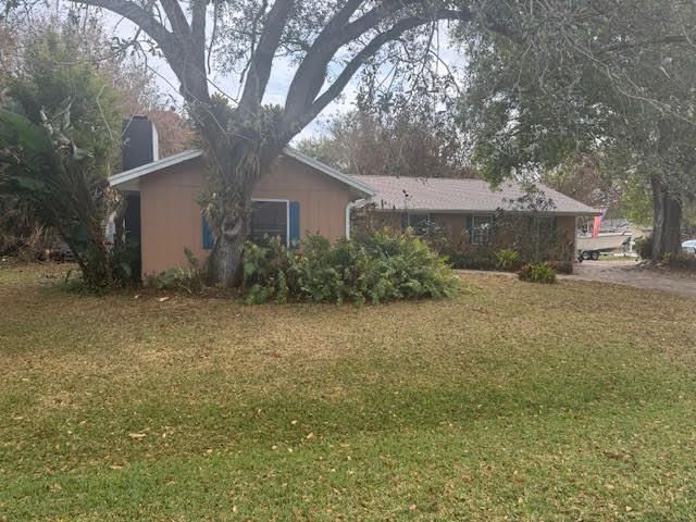 3329 10th Street SW, Vero Beach, FL 32968