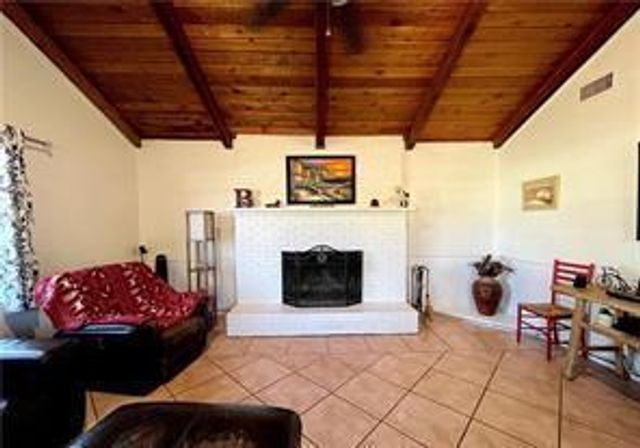 3329 10th Street SW, Vero Beach, FL 32968