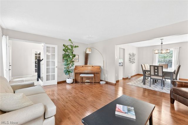 25643 Rustic Lane, Westlake, OH 44145