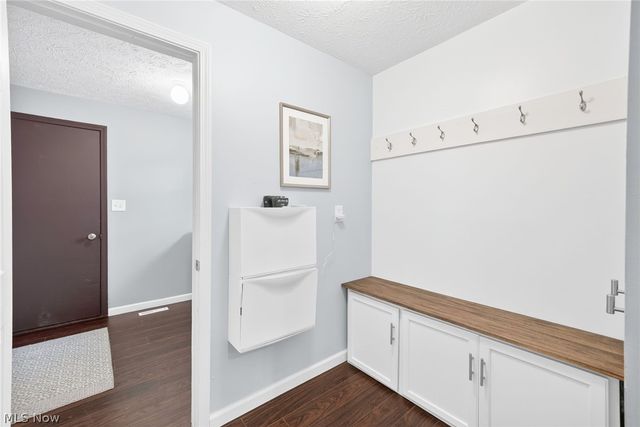 25643 Rustic Lane, Westlake, OH 44145