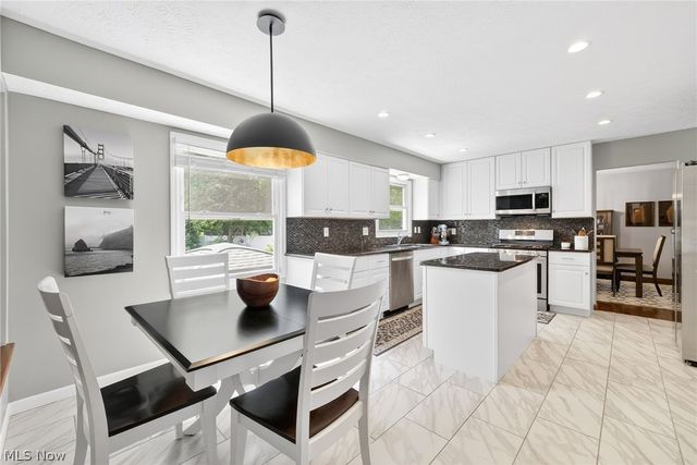 25643 Rustic Lane, Westlake, OH 44145