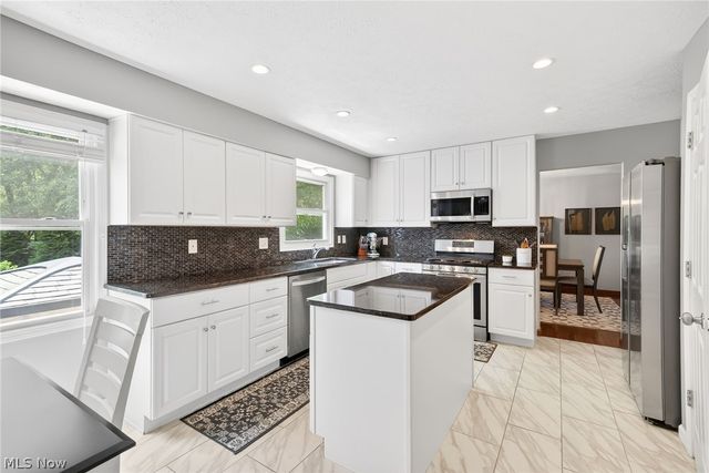 25643 Rustic Lane, Westlake, OH 44145