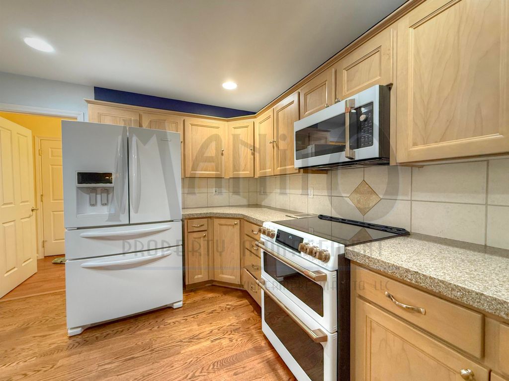 6728 S Moran View St, Spokane, WA 99224 photo 7