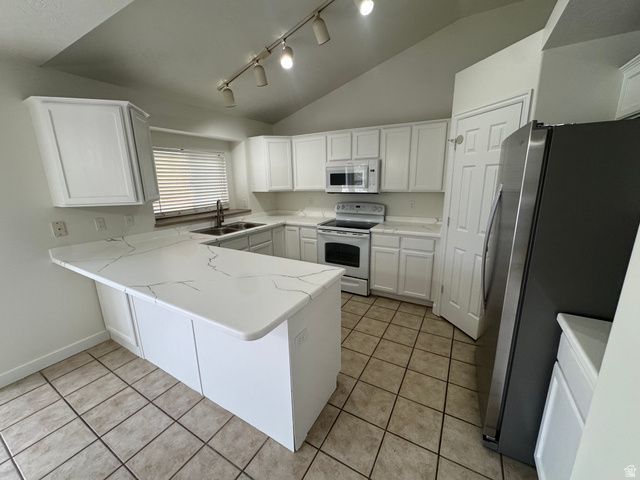3927 OTHELLO WAY, West Valley City, UT 84128