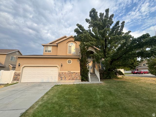 3927 OTHELLO WAY, West Valley City, UT 84128