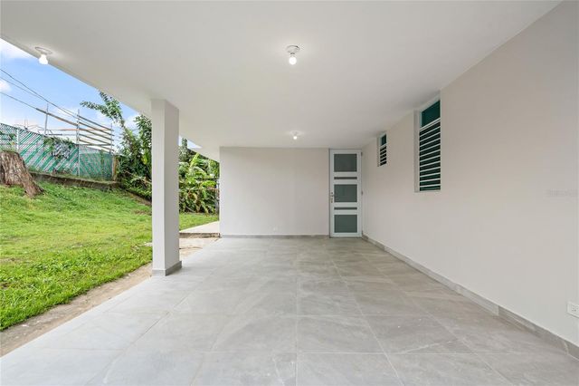 18 URB FAIR VIEW, San Juan, PR 00926