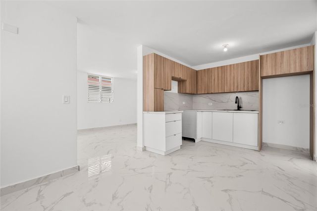 18 URB FAIR VIEW, San Juan, PR 00926