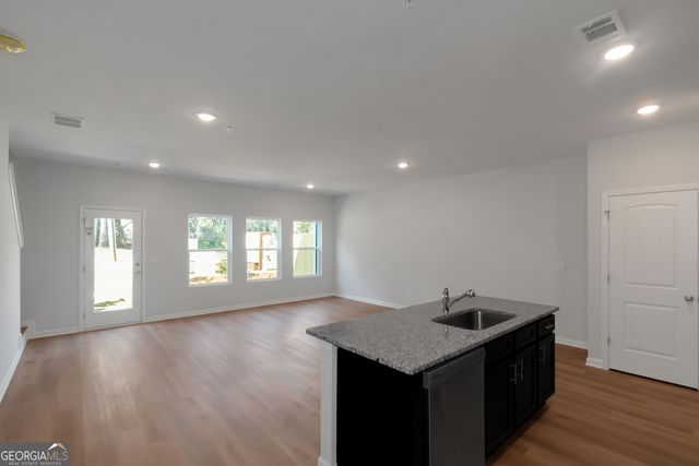 5432 Biltmore Drive, Atlanta, GA 30349