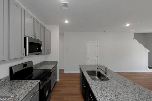 5432 Biltmore Drive, Atlanta, GA 30349