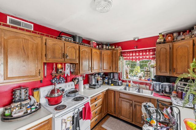 502 W Lexington Avenue, Winchester, KY 40391