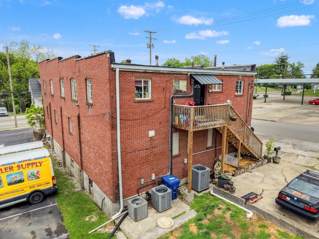 502 W Lexington Avenue, Winchester, KY 40391