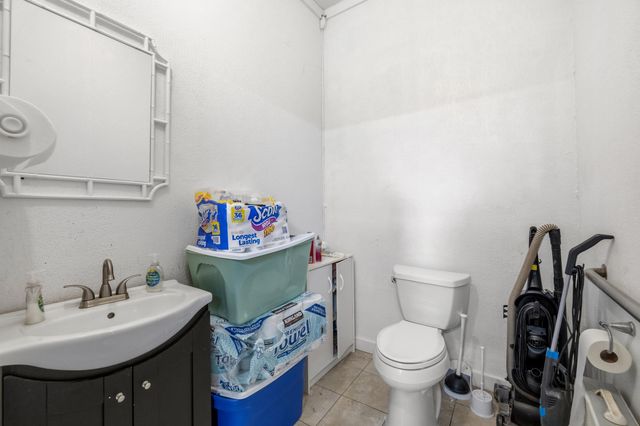 502 W Lexington Avenue, Winchester, KY 40391