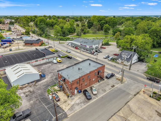 502 W Lexington Avenue, Winchester, KY 40391