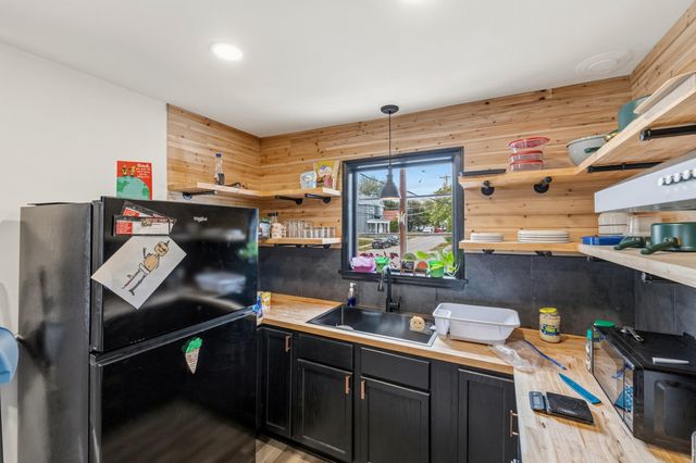 502 W Lexington Avenue, Winchester, KY 40391