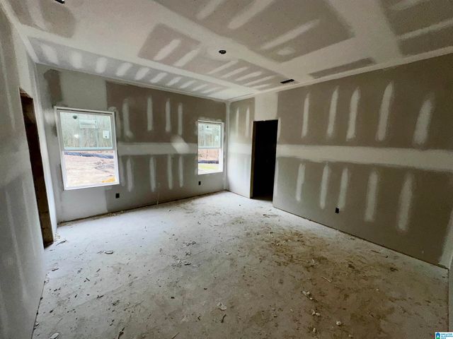 1027 OAK VALLEY DRIVE, Leeds, AL 35094