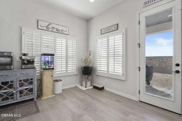 905 COTTAGE Place, El Paso, TX 79928