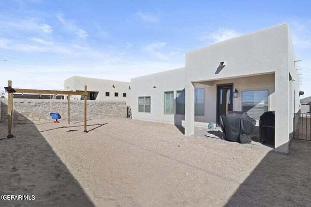 905 COTTAGE Place, El Paso, TX 79928