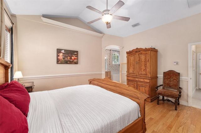 9513 SW 33RD LANE, Gainesville, FL 32608