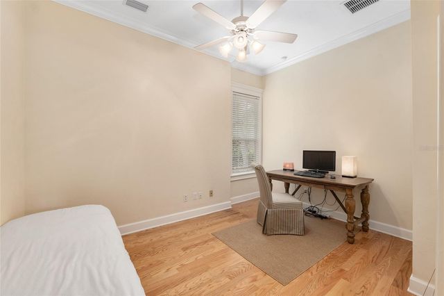 9513 SW 33RD LANE, Gainesville, FL 32608