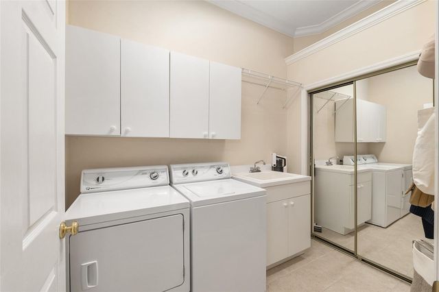 9513 SW 33RD LANE, Gainesville, FL 32608