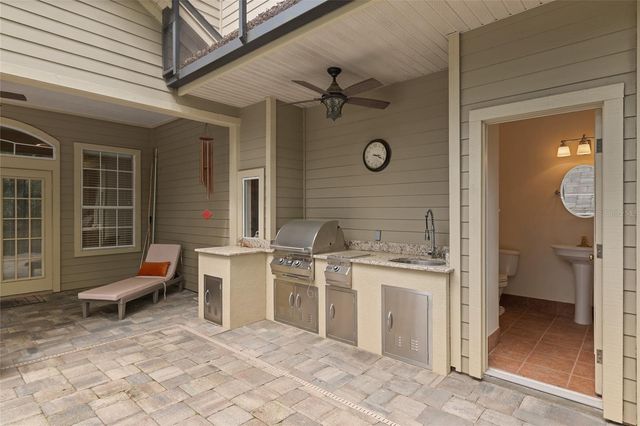 9513 SW 33RD LANE, Gainesville, FL 32608