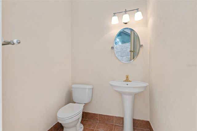 9513 SW 33RD LANE, Gainesville, FL 32608