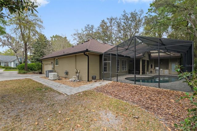 9513 SW 33RD LANE, Gainesville, FL 32608