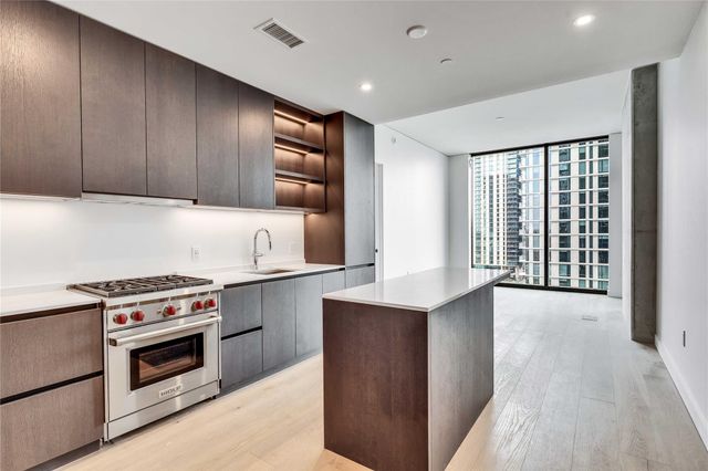 610 Davis ST 2003, Austin, TX 78701