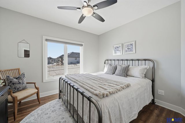 8820 Gold Dust Road, Lincoln, NE 68526