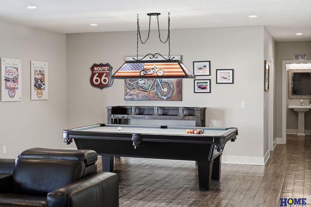 8820 Gold Dust Road, Lincoln, NE 68526