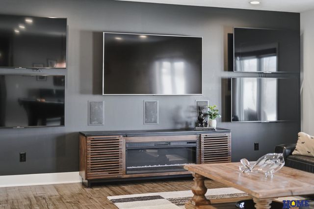 8820 Gold Dust Road, Lincoln, NE 68526