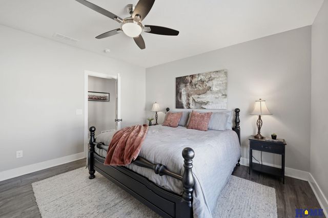 8820 Gold Dust Road, Lincoln, NE 68526