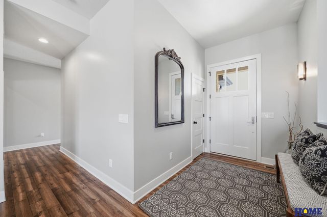 8820 Gold Dust Road, Lincoln, NE 68526