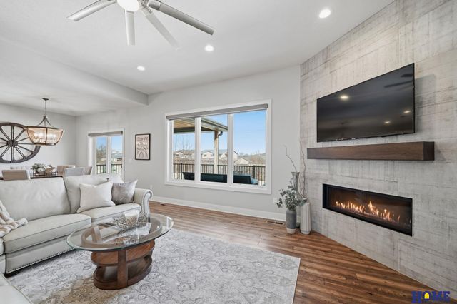 8820 Gold Dust Road, Lincoln, NE 68526