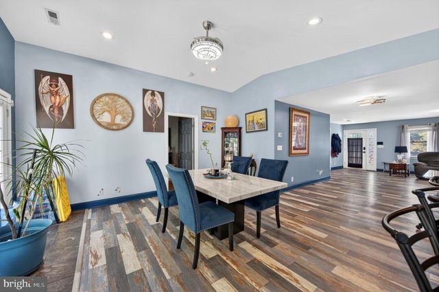 2504 PUTTY HILL AVE, Parkville, MD 21234
