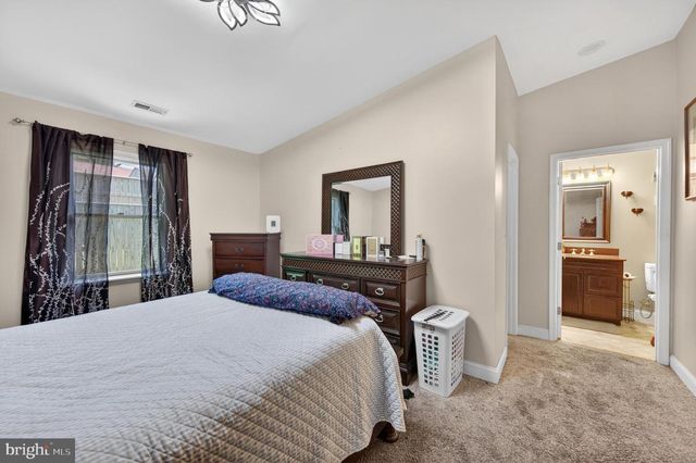 2504 PUTTY HILL AVE, Parkville, MD 21234