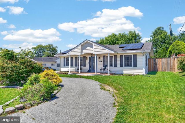 2504 PUTTY HILL AVE, Parkville, MD 21234