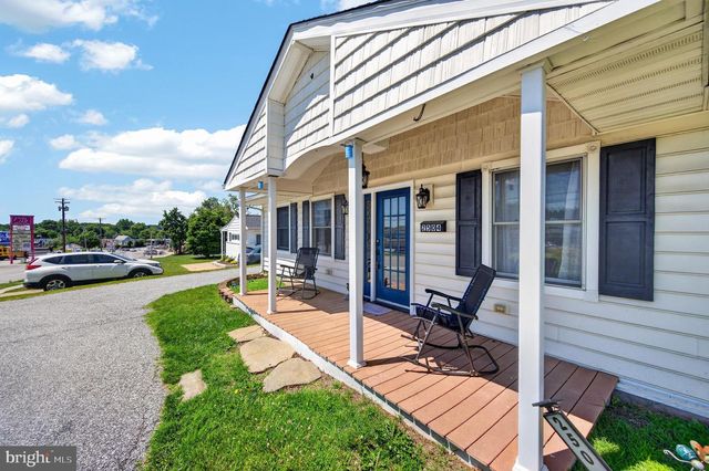2504 PUTTY HILL AVE, Parkville, MD 21234
