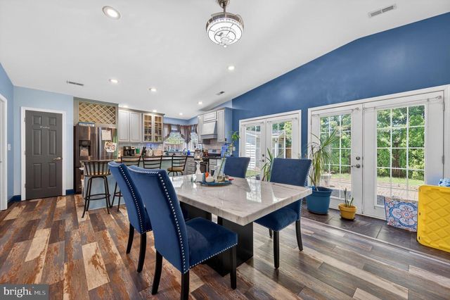 2504 PUTTY HILL AVE, Parkville, MD 21234