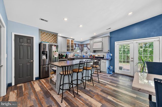 2504 PUTTY HILL AVE, Parkville, MD 21234