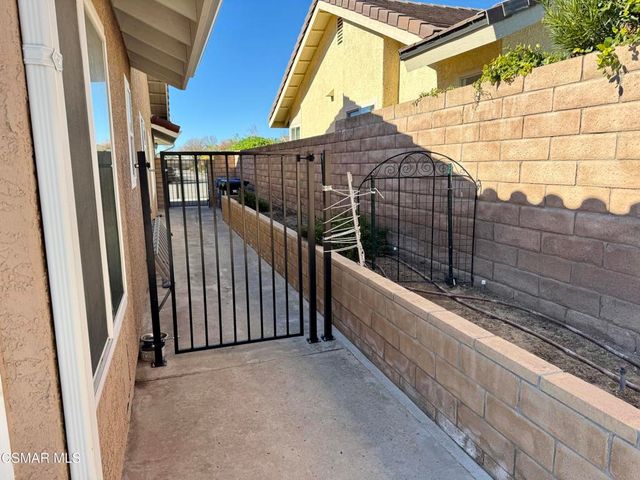 2648 Georgette Place, Simi Valley, CA 93063