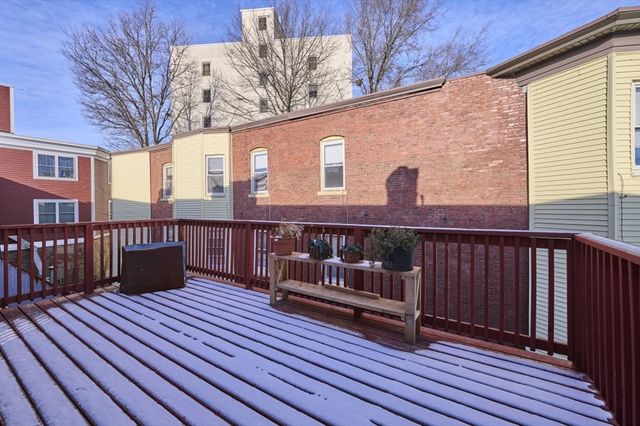 175 Washington 3, Chelsea, MA 02150