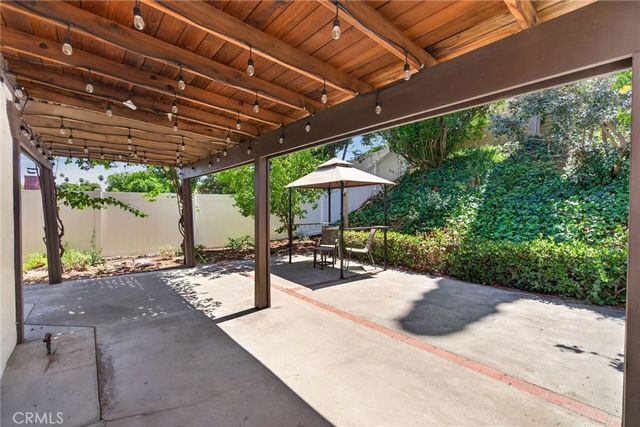 2182 Ranchwood, Riverside, CA 92506