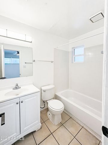 3636 E VERDE Lane 05, Phoenix, AZ 85018