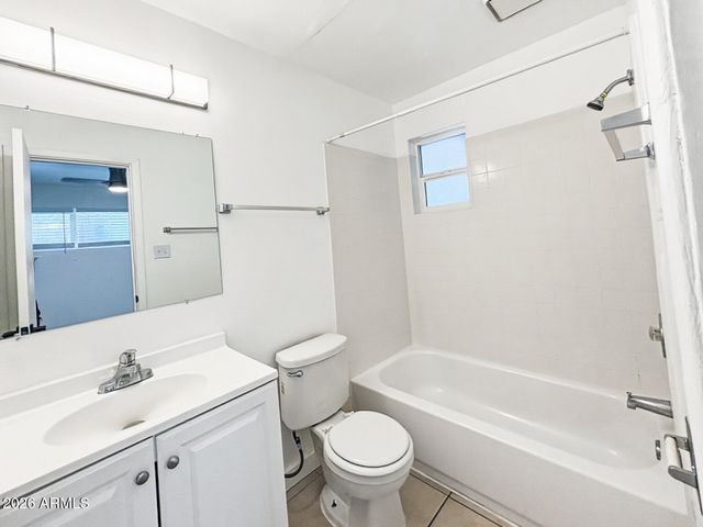 3636 E VERDE Lane 05, Phoenix, AZ 85018